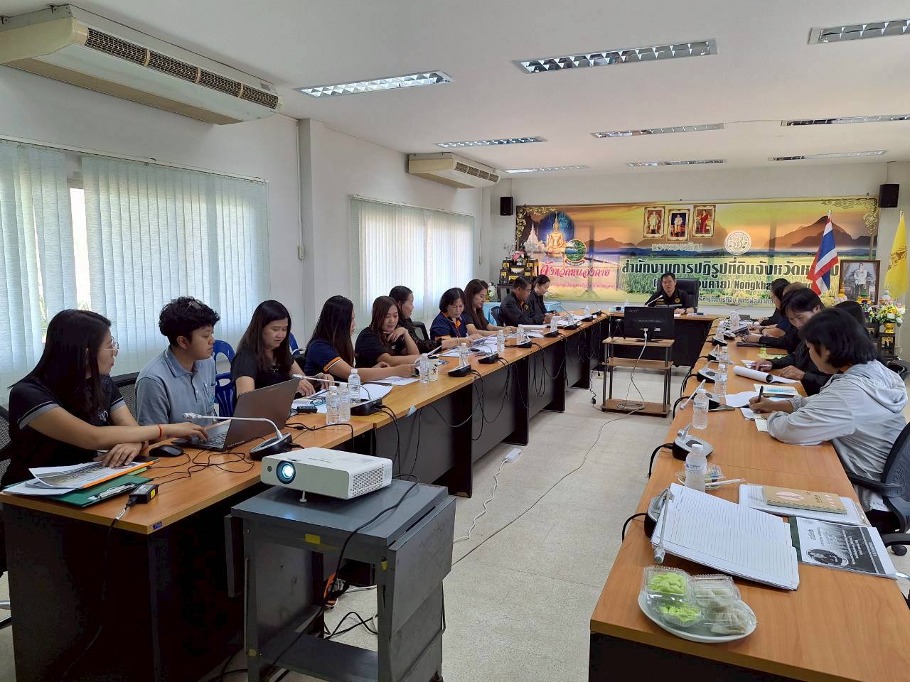 title - ผู้ตรวจราชการ ส.ป.ก. ประชุมตรวจราชการและติดตามความก้าวหน้าผลการดำเนินงานตามแผนการตรวจราชการของผู้ตรวจราชการสำนักงานการปฏิรูปที่ดินเพื่อเกษตรกรรม ประจำปีงบประมาณ พ.ศ. 2569 รอบที่ 1 เขตตรวจราชการที่ 10 จังหวัดหนองคาย 